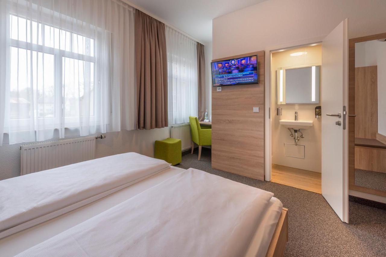 Hotel Gasthof Zum Roessle 하일브론 외부 사진