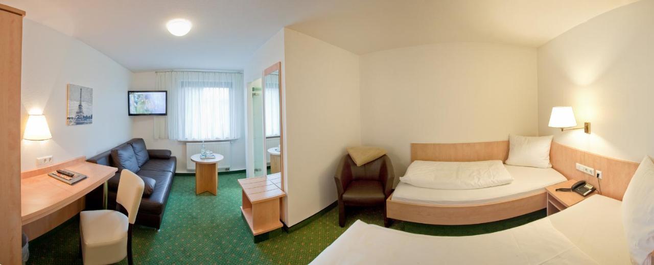 Hotel Gasthof Zum Roessle 하일브론 외부 사진