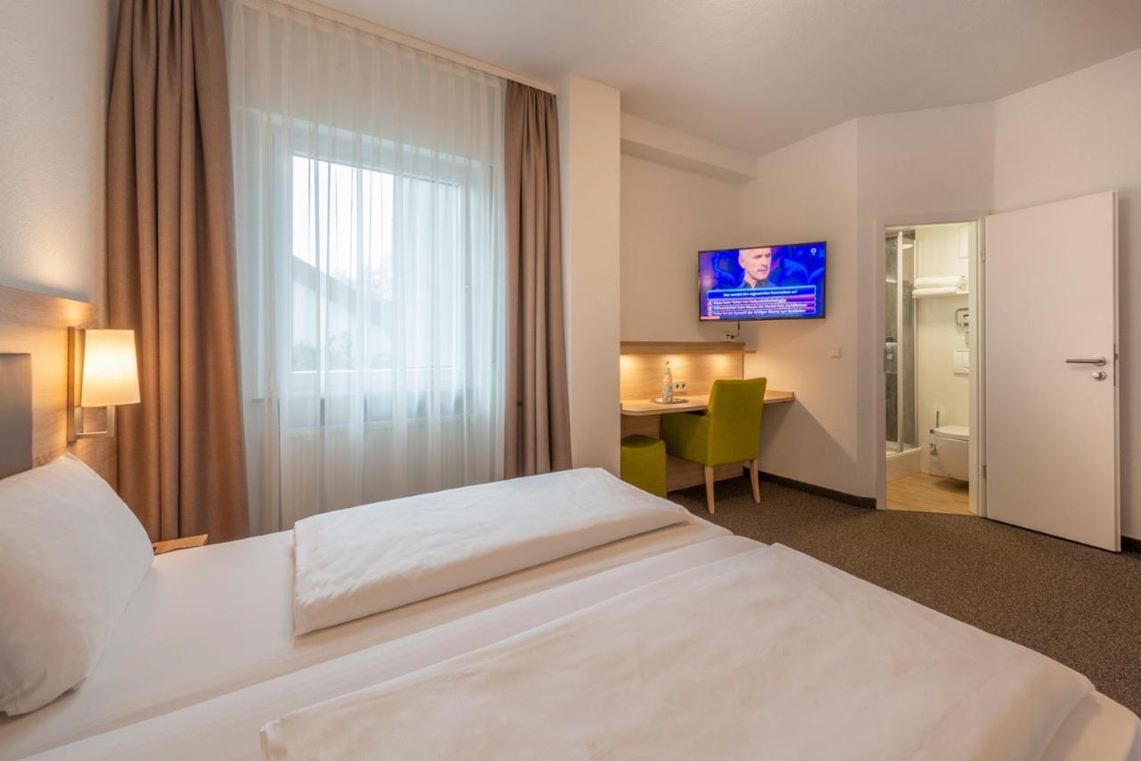 Hotel Gasthof Zum Roessle 하일브론 외부 사진